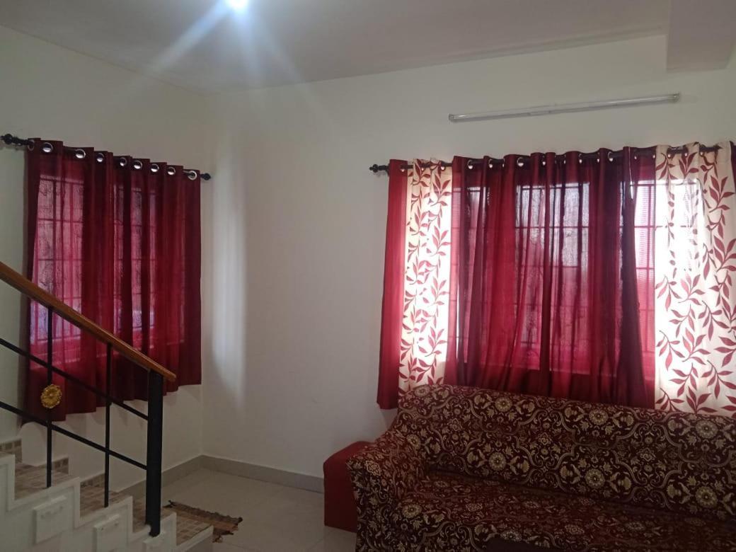 Ooty Blue Mountain Villa Thalayathimund Exterior photo